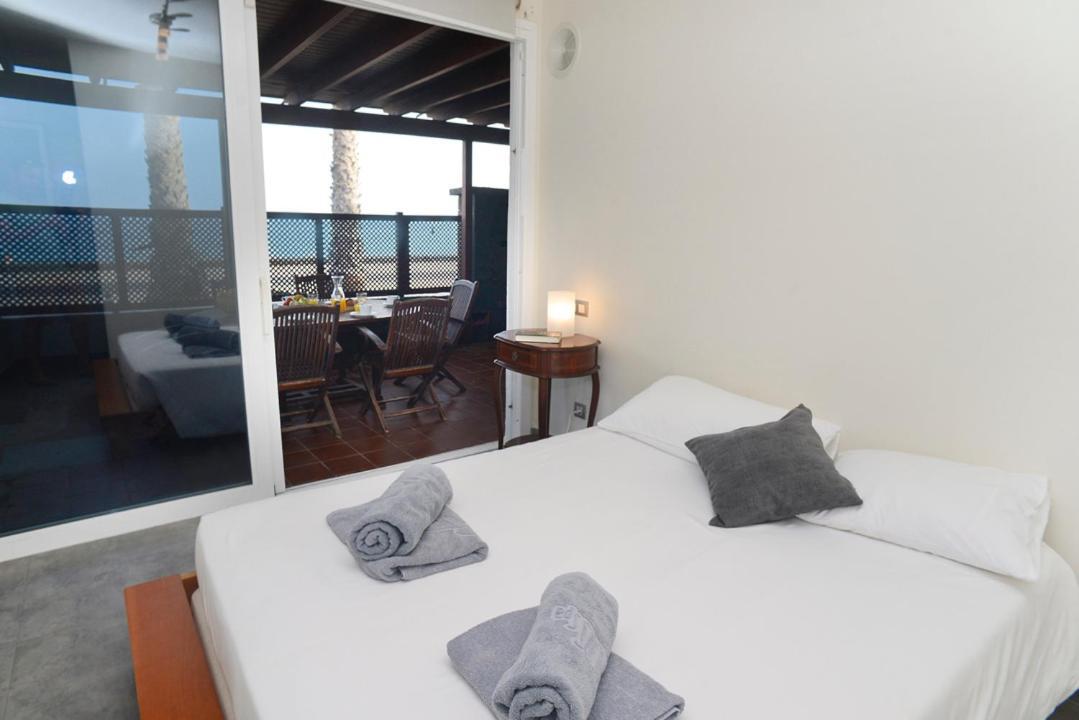 La Casa De La Playa Vila Puerto del Carmen  Exterior foto