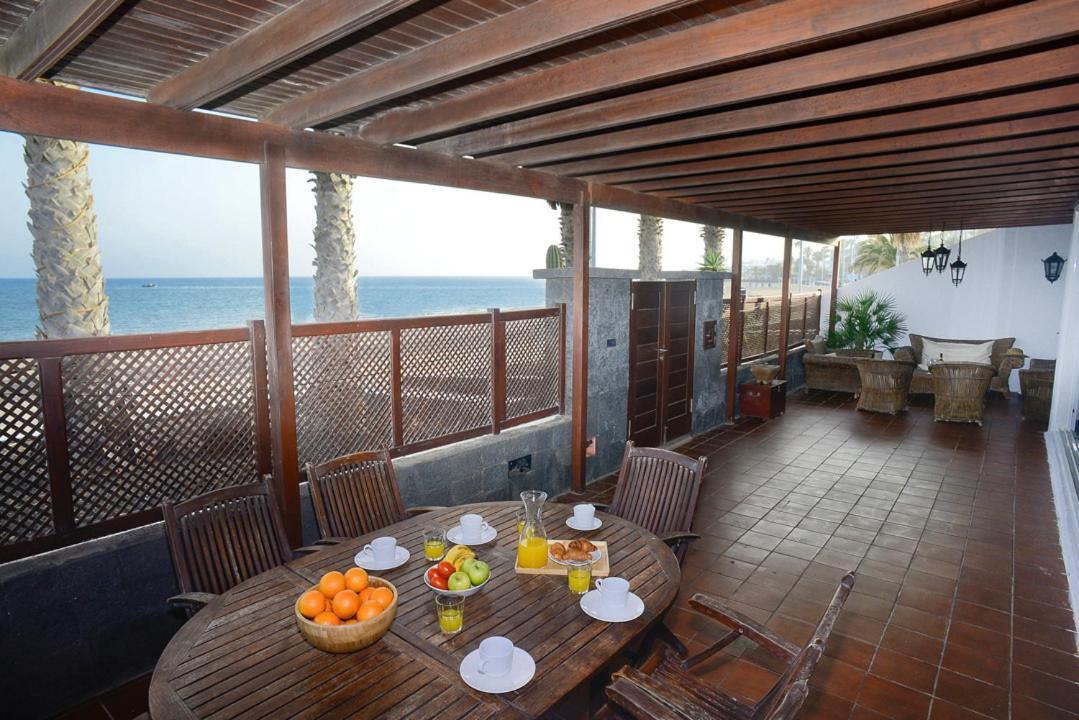 La Casa De La Playa Vila Puerto del Carmen  Exterior foto